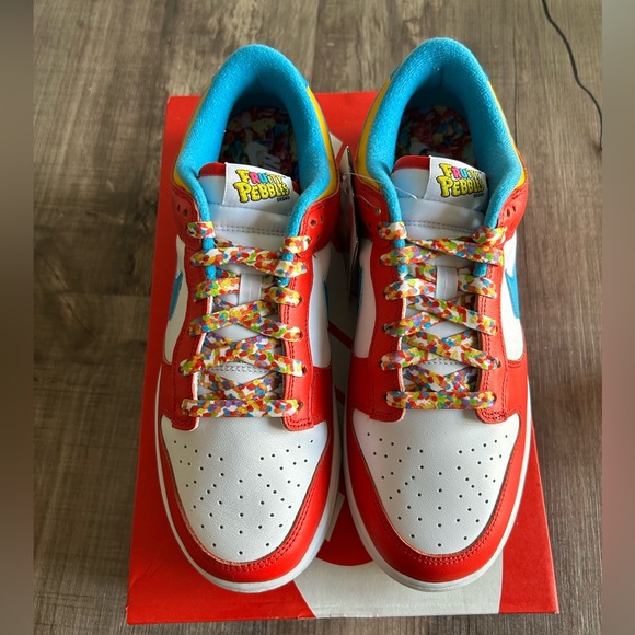 Nike dunk low Qs - Picture 6 of 9